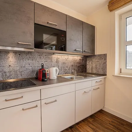 Apartment Haus Huehnergott - Gemuetliche Mit Kostenlosem Parkplatz Nahe Dem Suedstrand Sellin (Rugen)